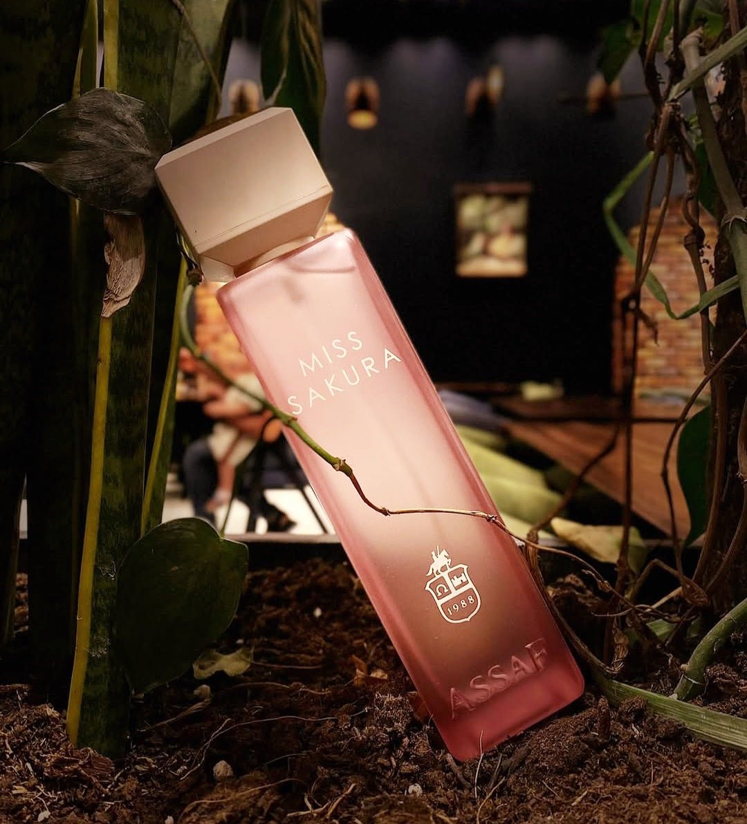 عطر ميس ساكورا - Shadow Store