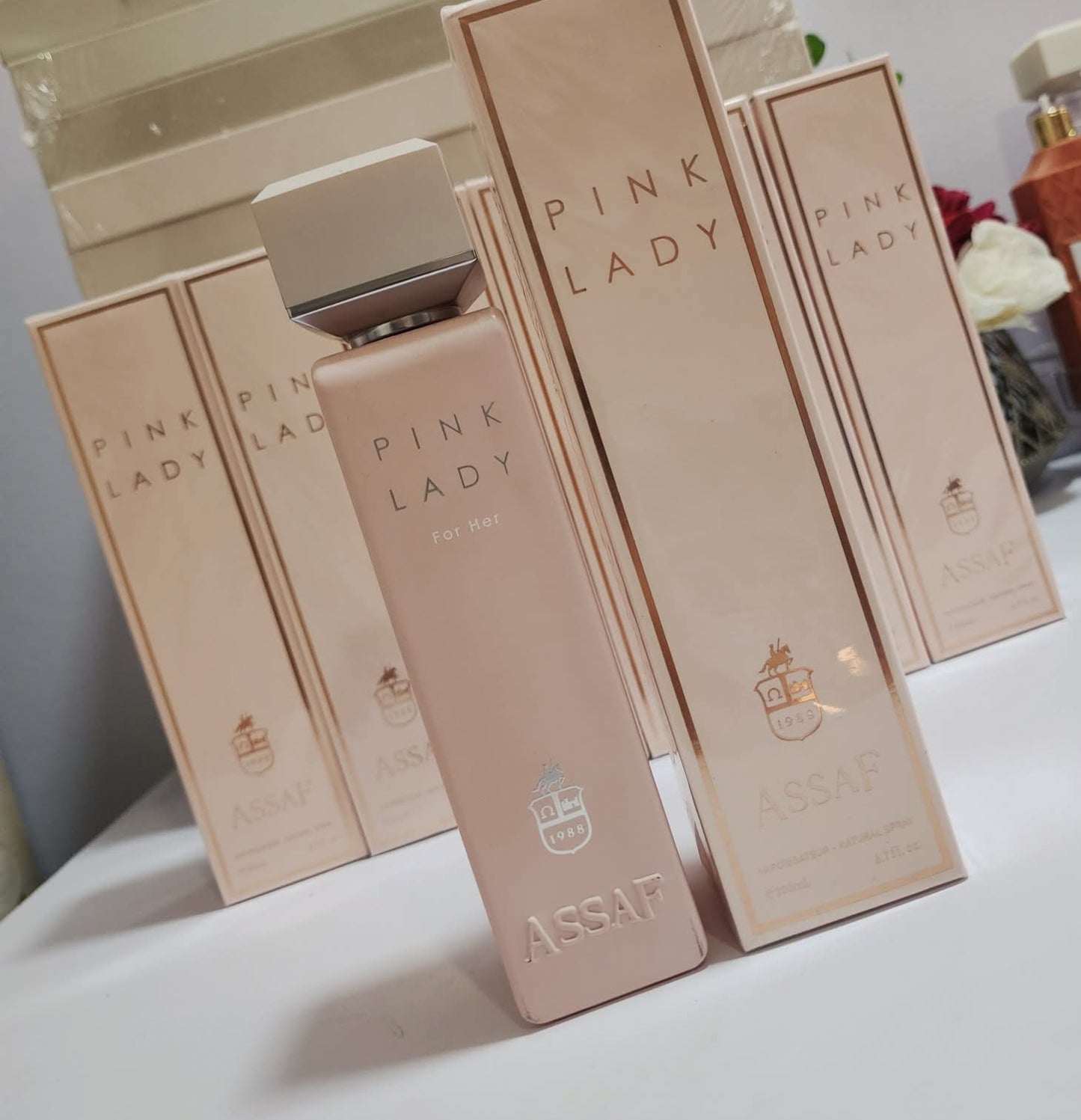 عطر بينك ليدي